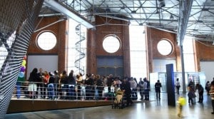 Crowds at the Jewish Museum. For more about the museum, click the picture.