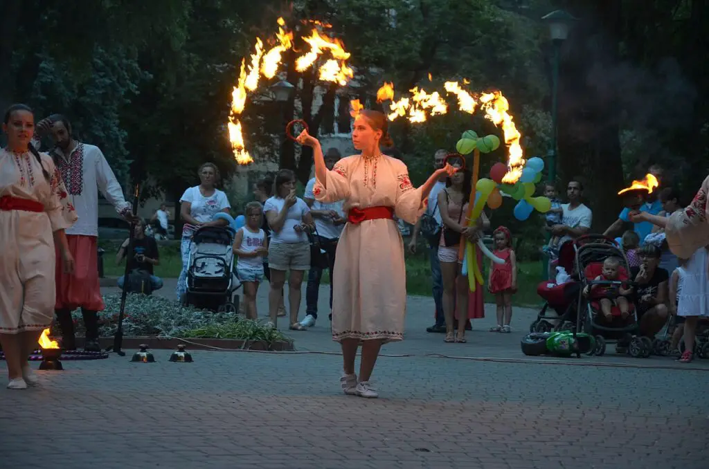 Ukrainian Holidays Celebrating Kupalo