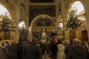 Poland-Christmas-Wigilia-Christmas-Mass
