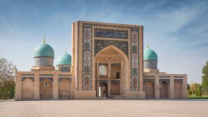 Hazrati Imam Jome Mosque Complex (7)