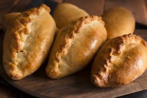 Pirogi Varenki Pirozhki Polish cuisine history recipe