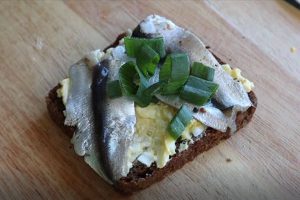 Estonian cuisine sprat sandwich